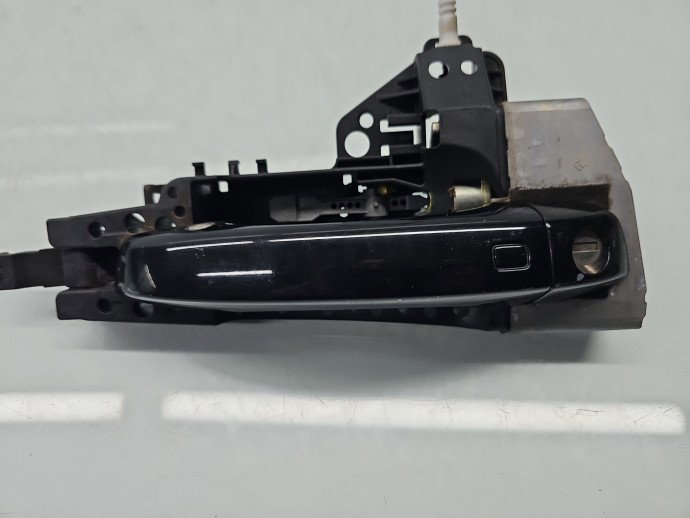 Maner usa dreapta fata AUDI A6 (4G2, C7) [Fabr 2012-2017] Sedan LY9B