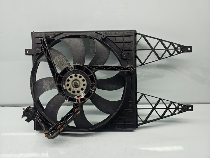 Electroventilator Volkswagen Polo (9N) [Fabr 2001-2008] 6Q0121207N 1.4 TDI AMF 55KW / 75CP