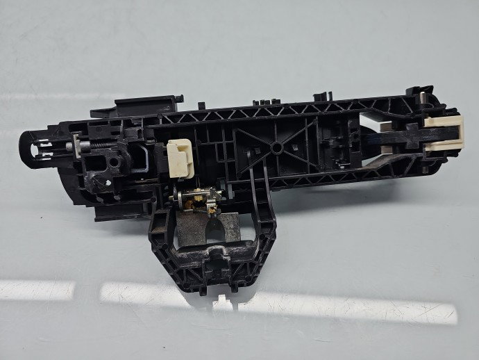 Maner usa stanga fata Mercedes Clasa C (W204) [Fabr 2007-2014] Sedan AMG 890 Manufaktur Albau