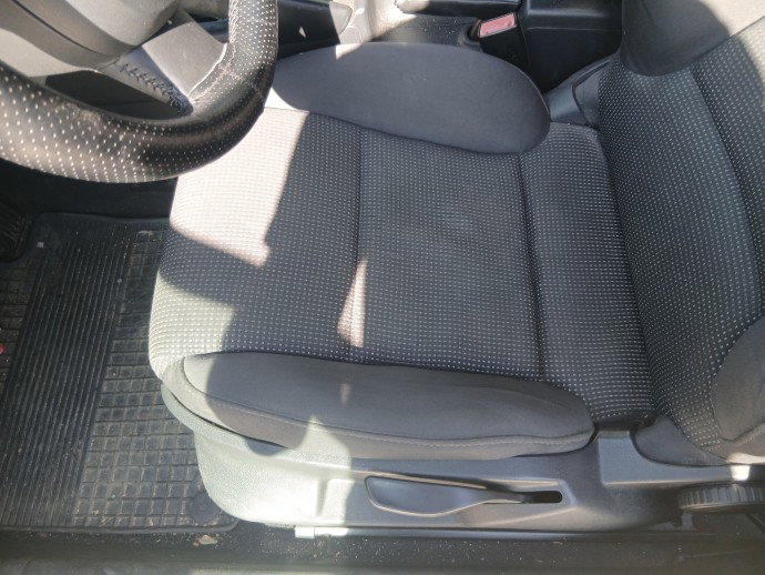 Scaun stanga fata cu incalzire AUDI A3 (8P1) [Fabr 2003-2012] OEM
