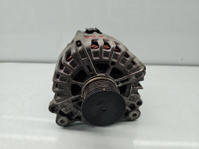Alternator AUDI A6 (4G2, C7) [Fabr 2012-2017] 04L903017C 2.0 TDI DDDA 140KW / 190CP