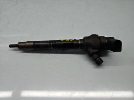 Injector Volkswagen Golf 6 (5K1) [Fabr 2009-2013] 04L130277AJ 1.6 TDI CAYC 77KW / 105CP