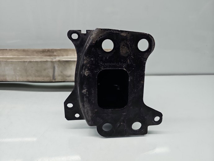 Armatura bara fata AUDI A3 (8P1) [Fabr 2003-2012] Hatchback  8P0807113B
