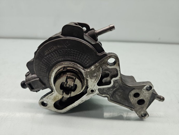 Pompa vacuum AUDI A3 (8P1) [Fabr 2003-2012] 038145209H 2.0 TDI BMM 103KW / 140CP