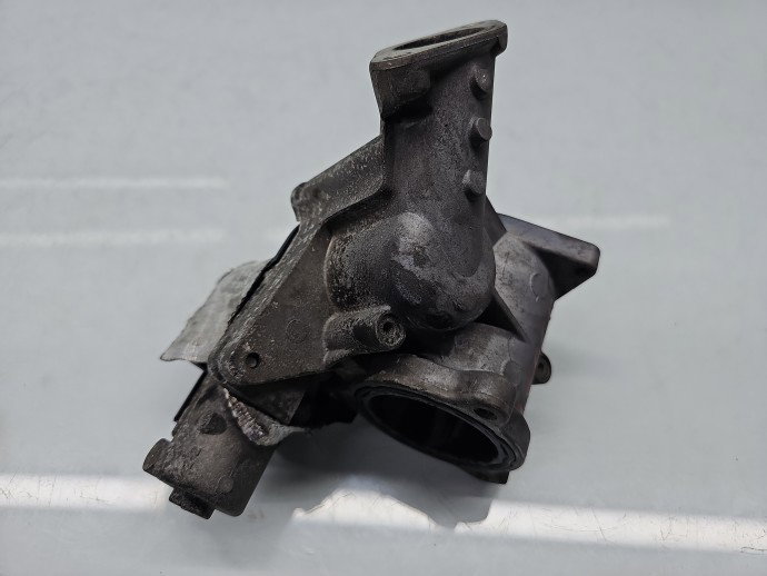 Supapa EGR AUDI A3 (8P1) [Fabr 2003-2012] 03G129637A 2.0 TDI BMM 103KW / 140CP