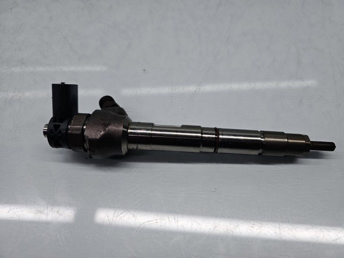 Injector AUDI Q5 (8RB) [ Fabr 2008-2016] 04L130277AE 2.0 TDI DDDA 140KW / 190CP