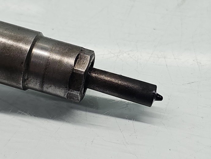 Injector Volkswagen Passat B7 (362) [Fabr 2010-2014] 03L130277J 2.0 TDI CGLC 130KW / 177CP