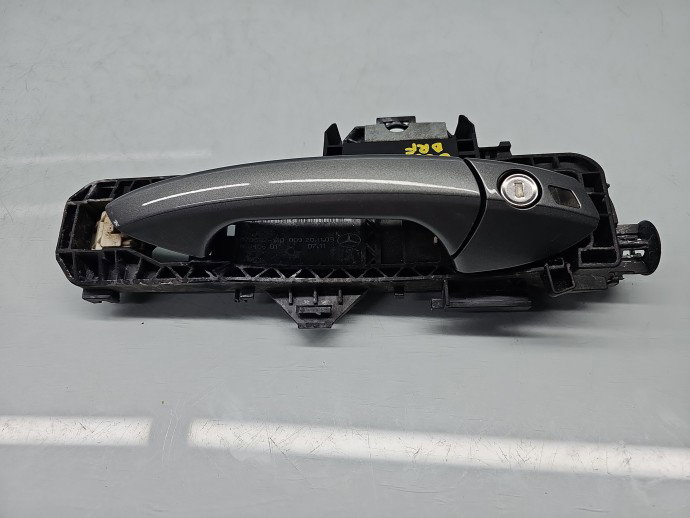 Maner usa dreapta fata Mercedes Clasa C (W204) [Fabr 2007-2014] Sedan AMG 792 Argintiu Palladm