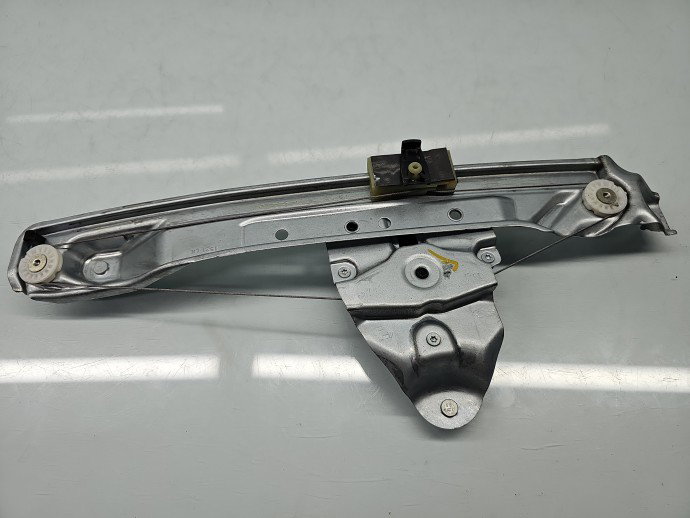 Macara electrica geam stanga spate Dacia Duster 2 [Fabr 2017-2023] 827210622R