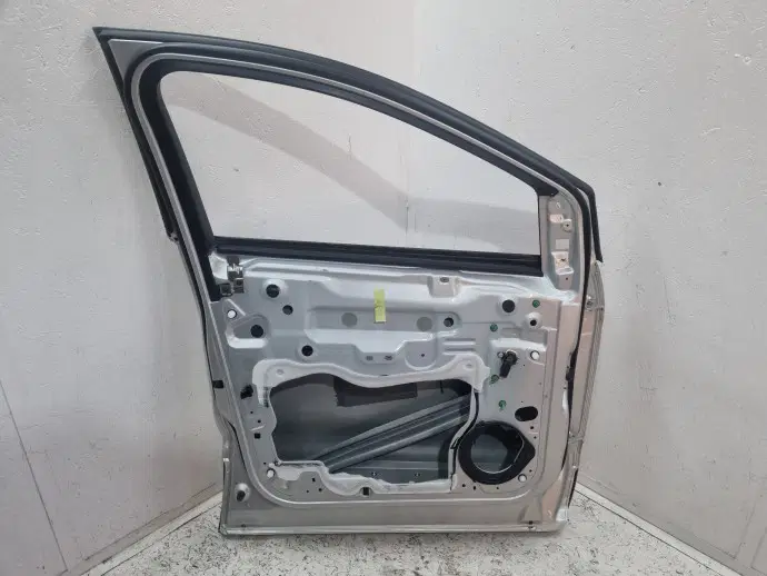 Usa stanga fata Ford Kuga II [Fabr 2012-prezent] Titanium Moondust Silver