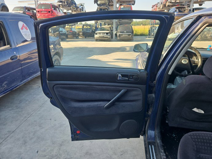 Usa stanga spate Volkswagen Passat B5.5 (3B3) [Fabr 2000-2004] Sedan  359U ALBASTRU TANZAT