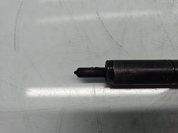Injector Mercedes Clasa C (W204) [Fabr 2007-2014] A6460700987 2.2 CDI 646811 125KW / 170CP