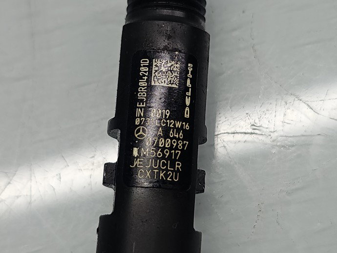 Injector Mercedes Clasa C (W204) [Fabr 2007-2014] A6460700987 2.2 CDI 646811 125KW / 170CP