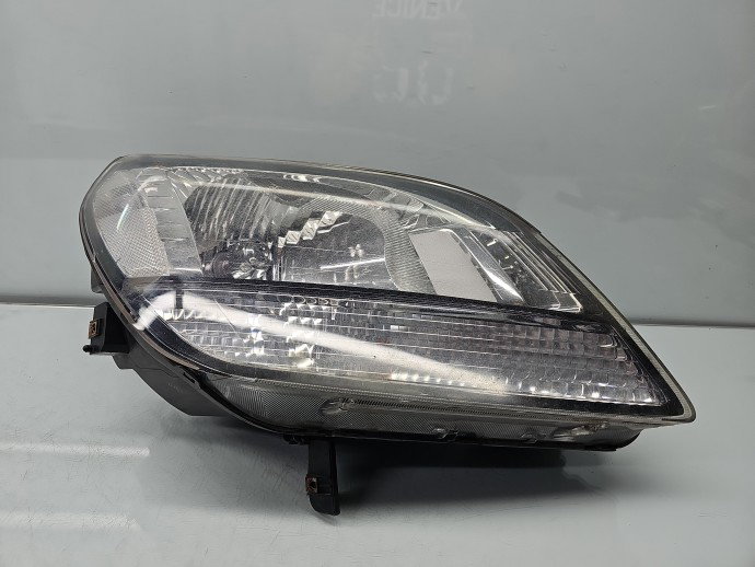 Far dreapta Chevrolet Orlando [Fabr 2010-2018] OEM