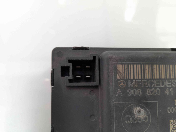 Modul usa dreapta fata A9068204126 MERCEDES Sprinter 3.5-t (906) [Fabr 2006-2013]