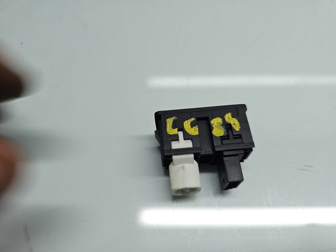 Conector auxiliar USB Bmw 3 (F30) [Fabr 2012-2017] 9229246-03