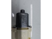 Motoras geam stanga spate Mercedes Clasa C (W204) [Fabr 2007-2014] Sedan AMG A2048200542