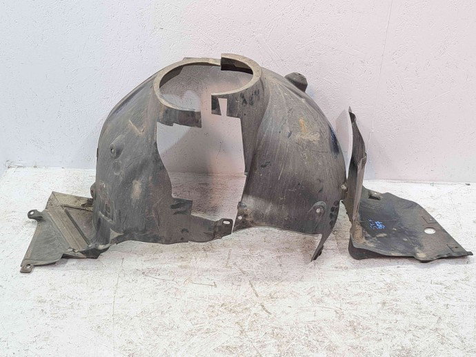 Carenaj roata stanga fata Mercedes Clasa CLK (C209) [Fabr 2002-2009] A2098841122