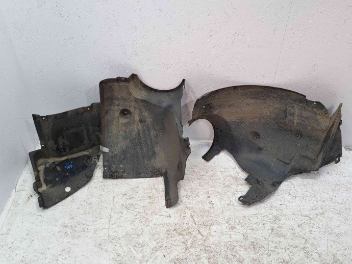 Carenaj roata stanga fata Mercedes Clasa CLK (C209) [Fabr 2002-2009] A2098841122