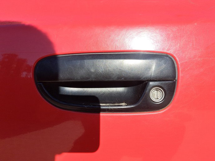 Maner usa stanga fata Hyundai Accent 2 (LC) [Fabr 2000-2005] Berlina cu hayon ROSU