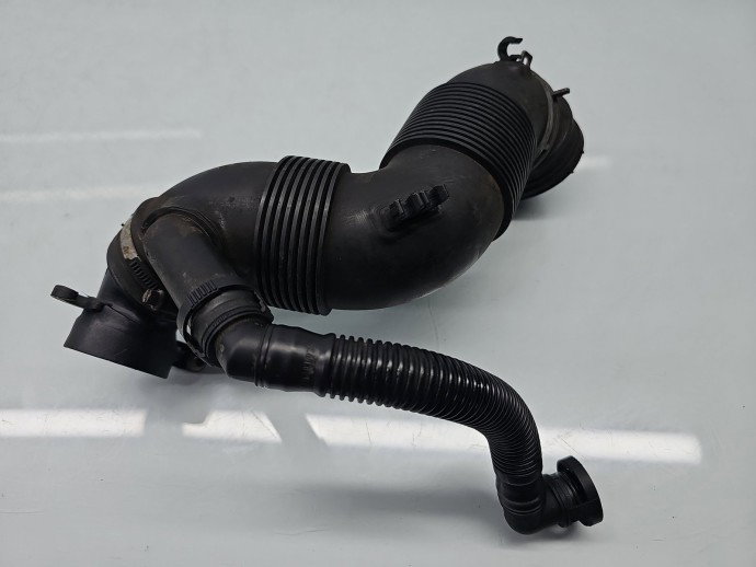 Tub admisie aer Volkswagen Polo (6R) [Fabr 2009-2016] 3C0129654M 1.6 TDI CAYC 77KW / 105CP
