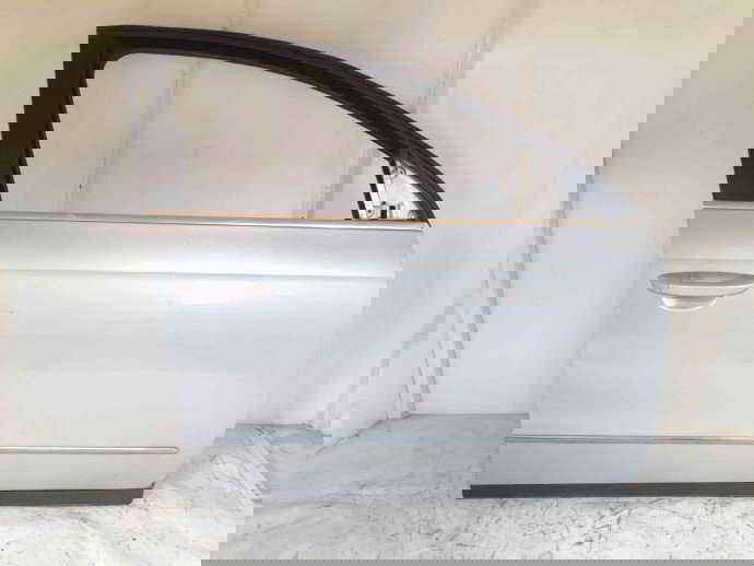 Usa dreapta fata LA7W Volkswagen Passat B6 (3C2) [Fabr 2005-2010]