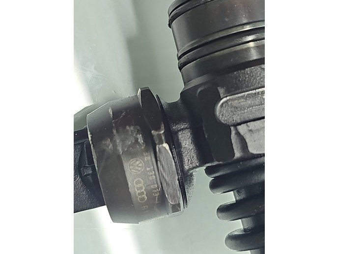 Injector Skoda Fabia 1 (6Y2) [Fabr 1999-2008] 038130073AJ 1.9 TDI AWX 96KW / 131CP