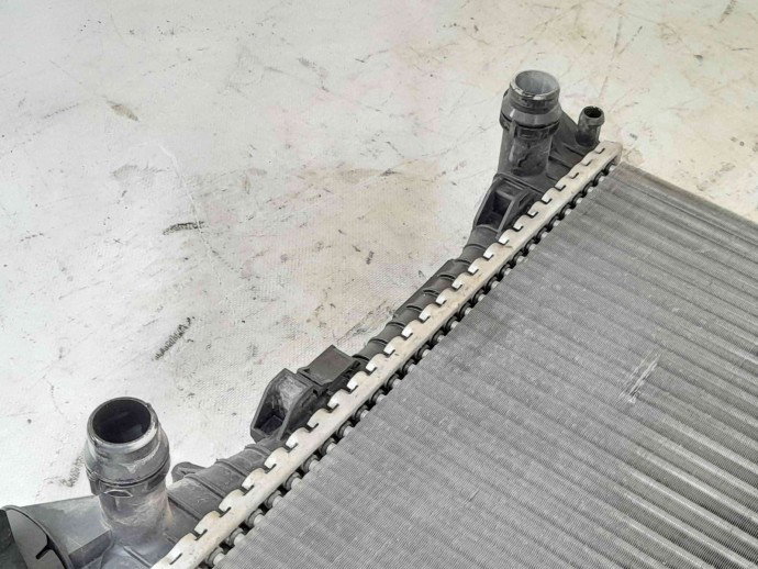 Radiator apa 8K0121251R Audi A4 (8K5, B8) [Fabr 2008-2015] 2.0