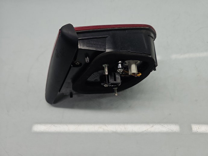 Stop haion stanga Volkswagen Golf 6 (5K1) [Fabr 2009-2013] Hatchback Facelift, R-line, GTD OEM