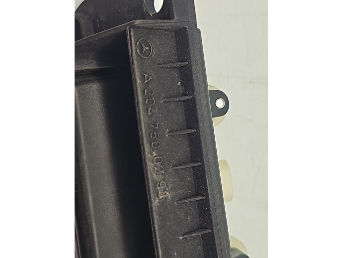 Buton deschidere portbagaj Mercedes Clasa C (W204) [Fabr 2007-2014] A2047500293