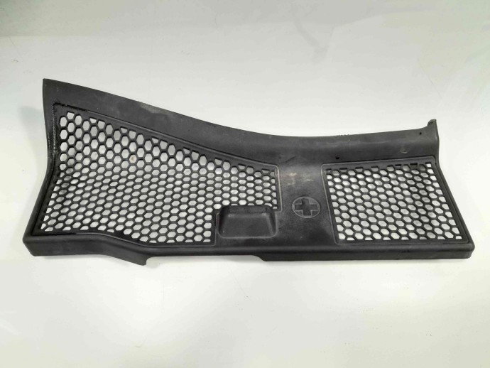 Grila stergator parbriz 8T1863051 Audi A4 (8K2, B8) [Fabr 2008-2015]