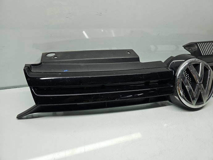 Grila bara fata Volkswagen Golf 6 (5K1) [Fabr 2009-2013] Hatchback 5K0853653
