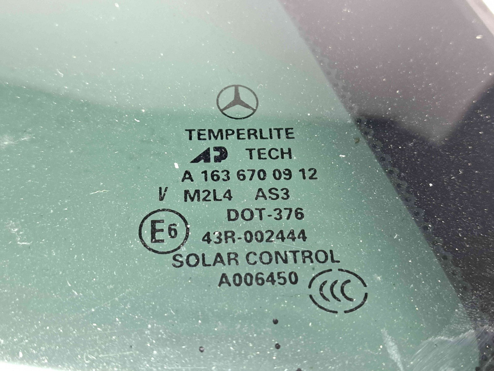 Geam fix usa stanga spate Mercedes Clasa ML (W163) [Fabr 1998-2005] OEM - imagine 2