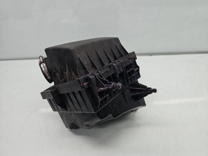 Carcasa filtru aer Opel Corsa E [Fabr 2014-prezent] 13433510 1.4 Benz B14XEJ 55KW / 75CP