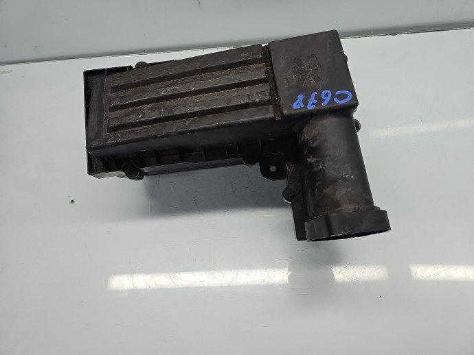 Carcasa filtru aer Volkswagen Golf 6 (5K1) [Fabr 2009-2013] OEM 1.6 TDI CAYC 77KW / 105CP