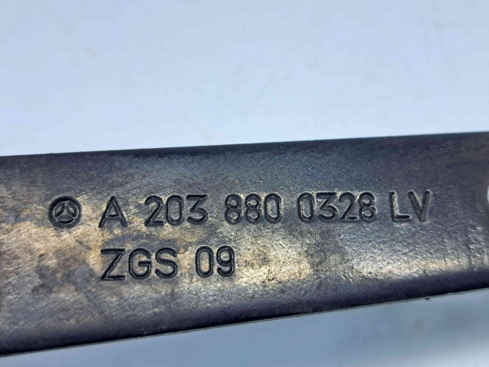 Set balamale capota Mercedes Clasa CLK (C209) [Fabr 2002-2009] A2038800328 n A2038800428 - imagine 2