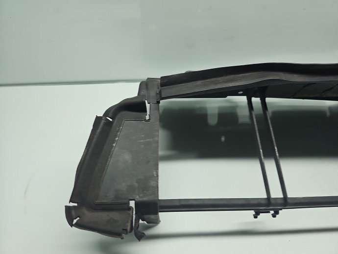 Deflector aer Mercedes Clasa C (W204) [Fabr 2007-2014] Sedan AMG A2045050430