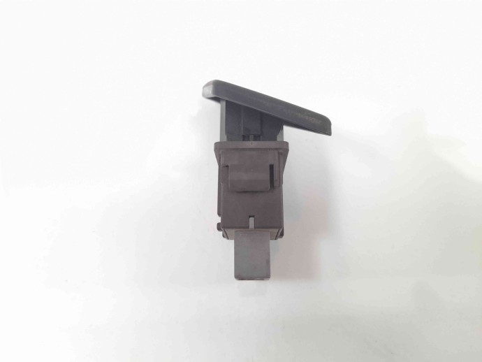 Buton avarii 84332-0D020 Toyota Yaris (P9) [Fabr 2005-2011] 1.4