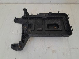 Suport baterie Volkswagen Golf 5 Plus (5M1) [Fabr 2005-2008] OEM 1.9 TDI BLS 77KW / 105CP