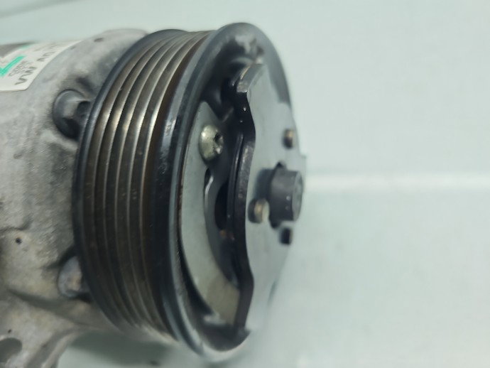 Compresor clima Volkswagen Passat B6 (3C2) [Fabr 2005-2010] 5N0820803 2.0 TDI CBAB 103KW / 140CP