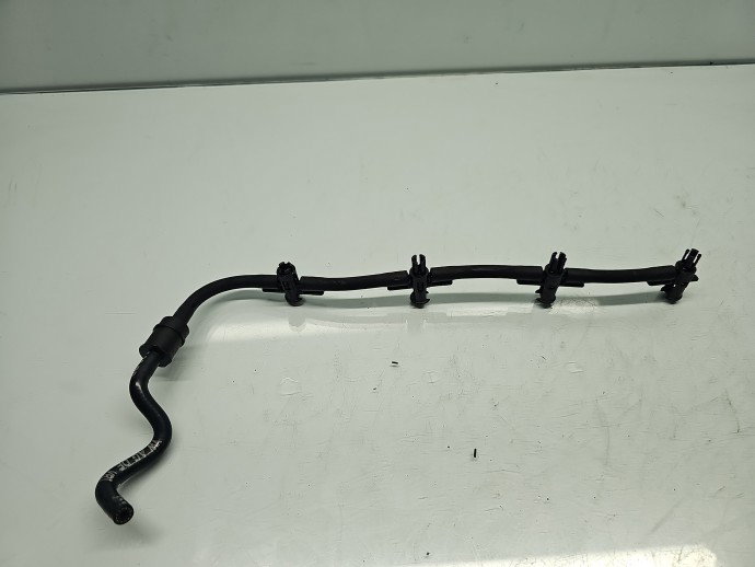 Conducta retur injectoare Volkswagen Passat B6 (3C2) [Fabr 2005-2010] OEM 2.0 TDI CBAB 103KW / 140CP