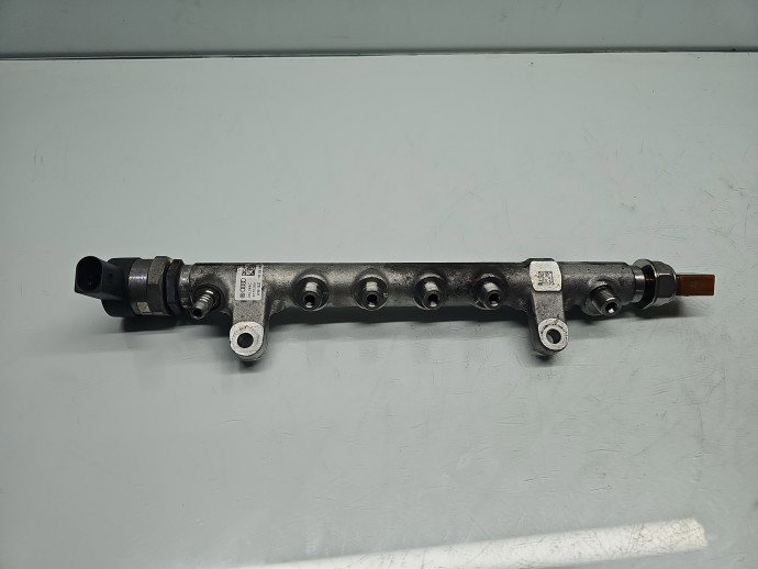 Rampa injectoare Volkswagen Passat B6 (3C2) [Fabr 2005-2010] 03L089C 2.0 TDI CBAB 103KW / 140CP