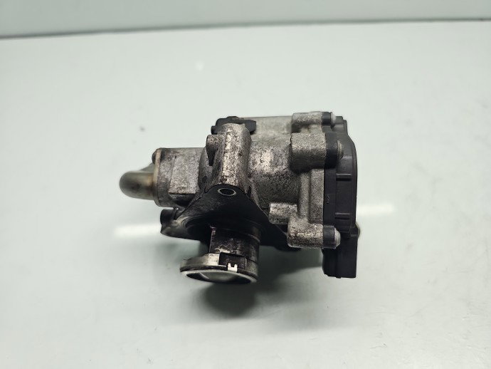 Supapa EGR Volkswagen Passat B8 (3G2) [Fabr 2015-prezent] 04L131501 1.6 TDI DCXA 88KW / 120CP