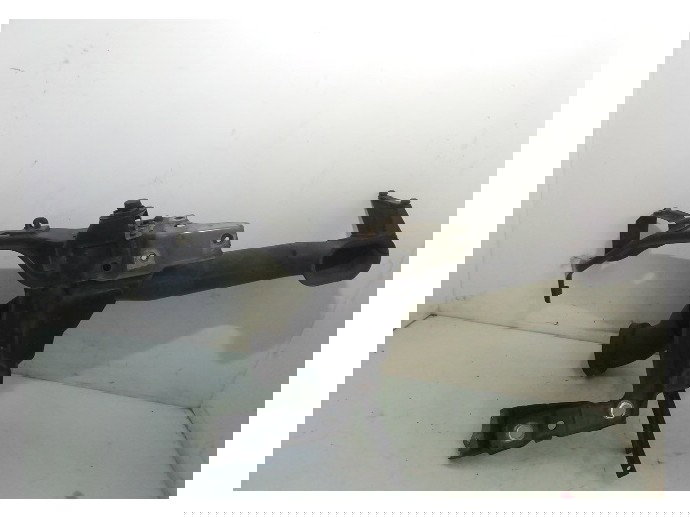 Suport far dreapta Opel Zafira B 1.6 benz OEM 2006-2011