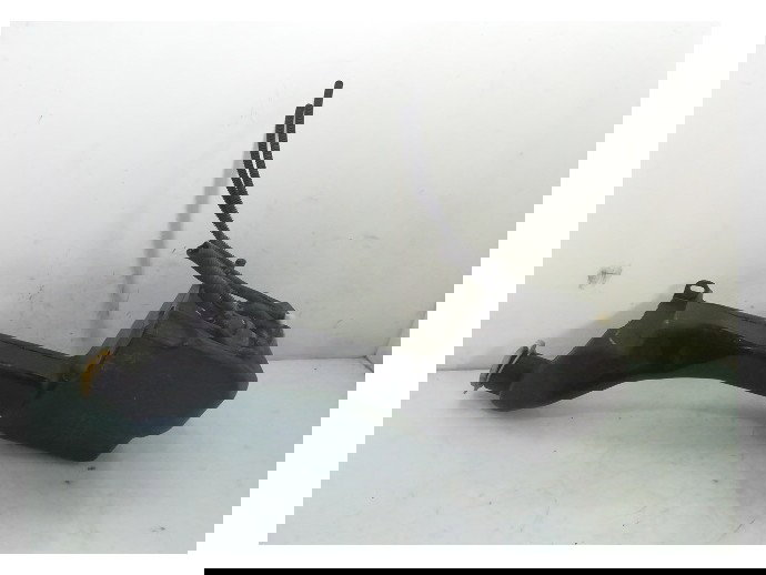 Vas lichid parbriz Opel Zafira B 1.6 benz 13145448 2006-2011