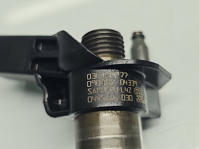Injector Skoda Superb II (3T4) [Fabr 2008-2015] 03L130277 2.0 TDI CBAB 103KW / 140CP