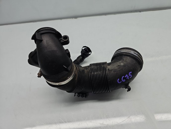 Tub admisie aer Seat Leon (5F1) [Fabr 2012-2018] 5Q0129635 2.0 TDI CKFC 110KW / 150CP