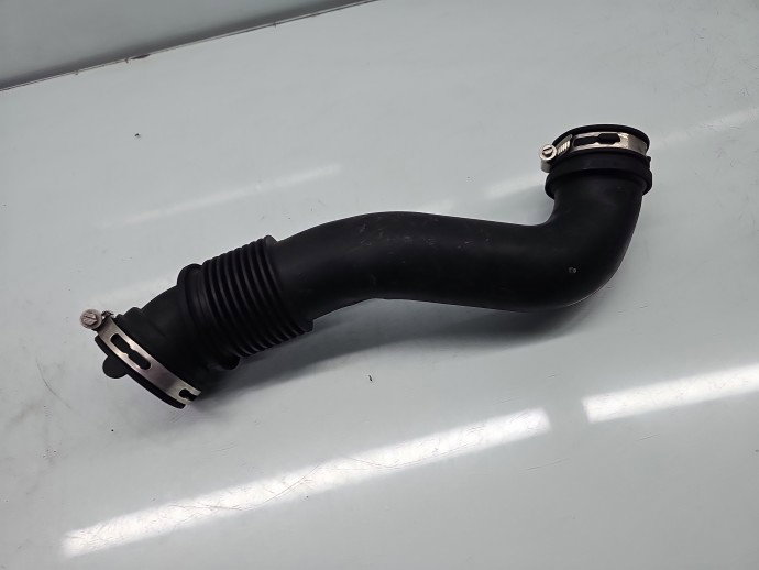 Tub admisie aer Ford Fiesta 6 [Fabr 2008-2019] C1B1-9C623-AC 1.0 Benz SFJA 74KW / 101CP