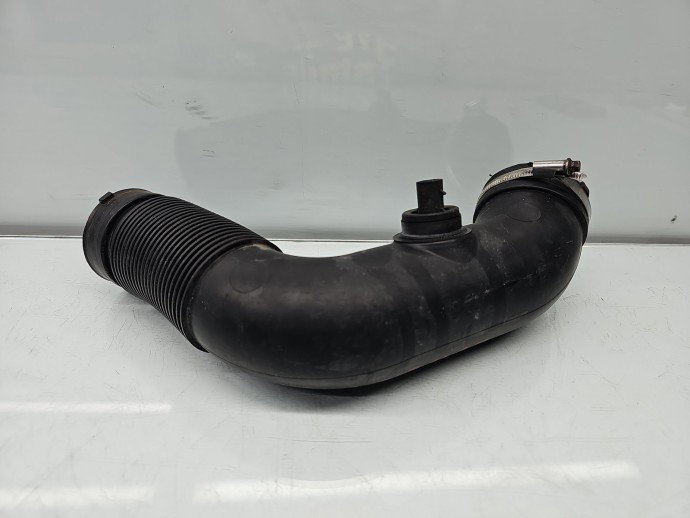 Tub admisie aer Opel Zafira B (A05) [Fabr 2006-2011] 55559325 1.6 Benz Z16XER 85KW / 116CP