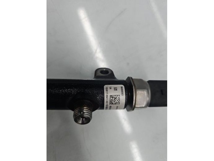 Rampa injectoare Chevrolet Orlando [Fabr 2010-2018] 96868901 2.0 Z20D1 120KW / 163CP